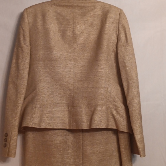 Kasper Tan Blazer Suit Set Classic Business Casual Size 6 - Picture 4 of 4